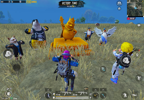 크래프톤 주가, 지금 사도 될까? 에스파와 포르쉐를 보고 24만 원에 매수한 이유 10 배틀그라운드 모바일 펭귄 코스튬 입고 단체 춤